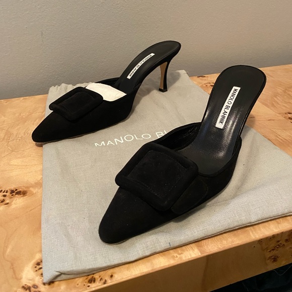 Manolo Blahnik Shoes - Manolo Blahnik Black Suede Pointed-Toe Buckle Mules